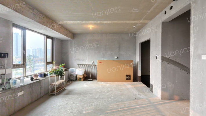 保利云上悠境花园二手房实景图