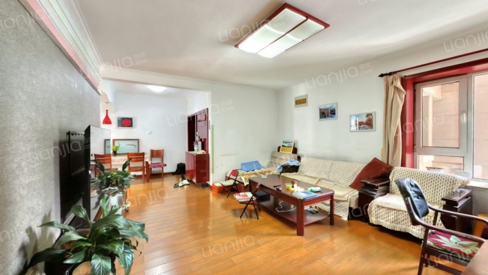 下元自来水宿舍二手房实景图