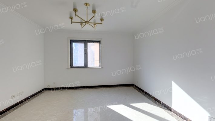 新慧御湖城二手房实景图