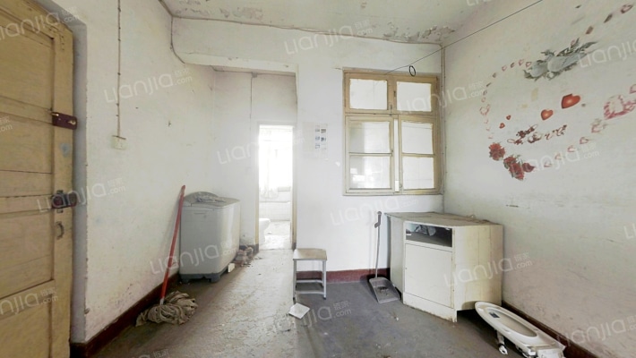 交通路132号院二手房实景图