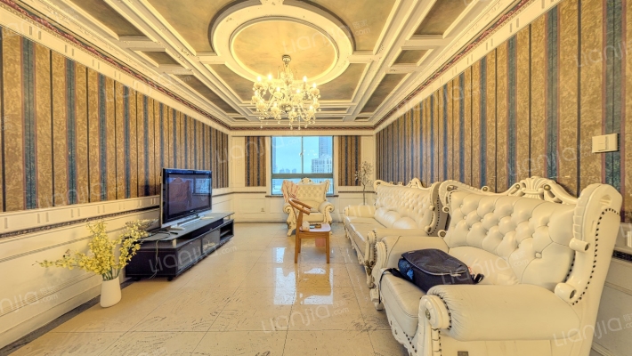 馨虹苑二手房实景图