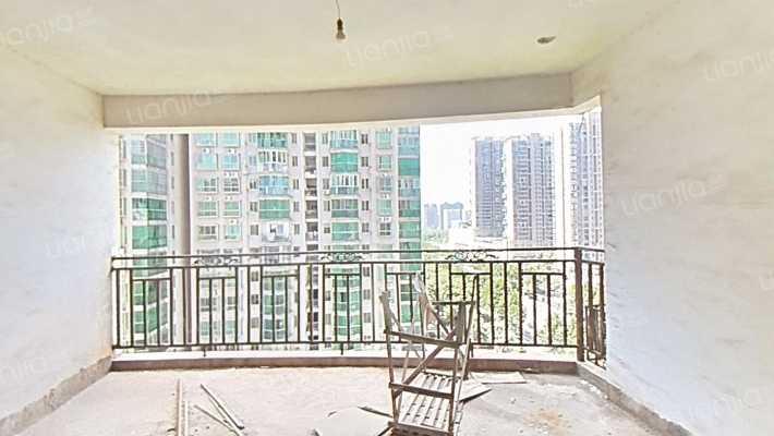 吉富花苑二手房实景图