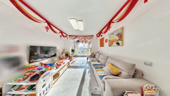 蓝光水岸公园二手房实景图