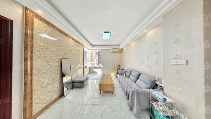 福晟钱隆金山二手房实景图