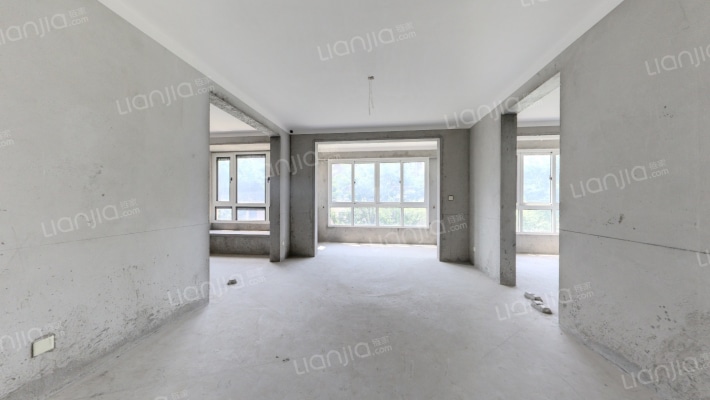 华珊豪庭二手房实景图