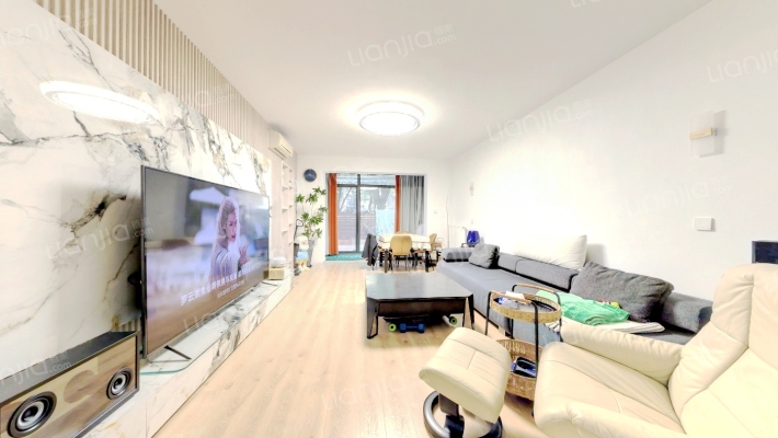 莱诗邸二手房实景图