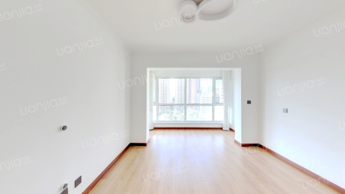 水岸文园二手房实景图