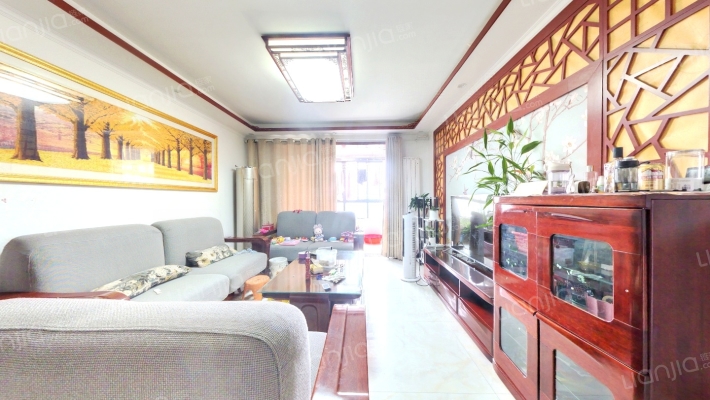 铭泰瑞云佳苑二手房实景图