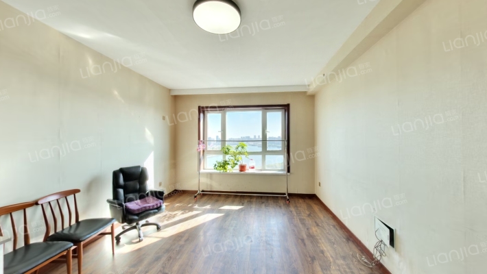 长岛壹号二手房实景图