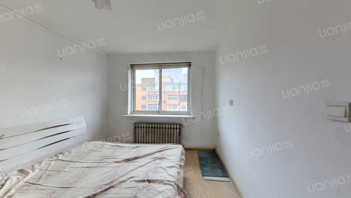 体育场小区二手房实景图