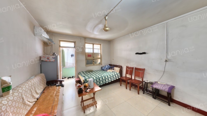 趵突泉一区二手房实景图