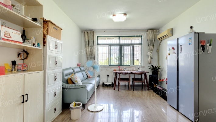 庞中公寓二手房实景图