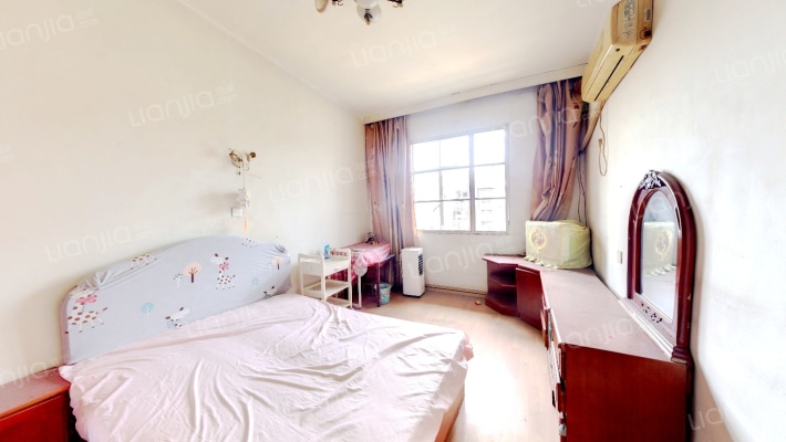 雨田村二手房实景图