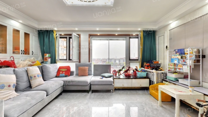 景瑞歌悦花园二手房实景图