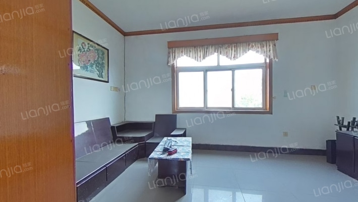 洪塘冲32号二手房实景图