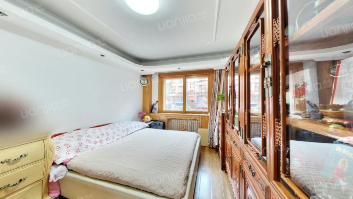 中嘉花园澄水苑二手房实景图