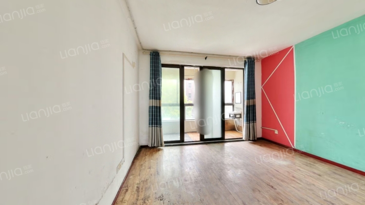 龙光玖誉湾二手房实景图