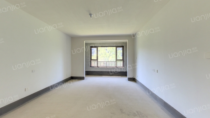 东尚名庭二手房实景图