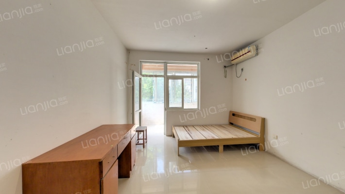 育才花苑东区二手房实景图