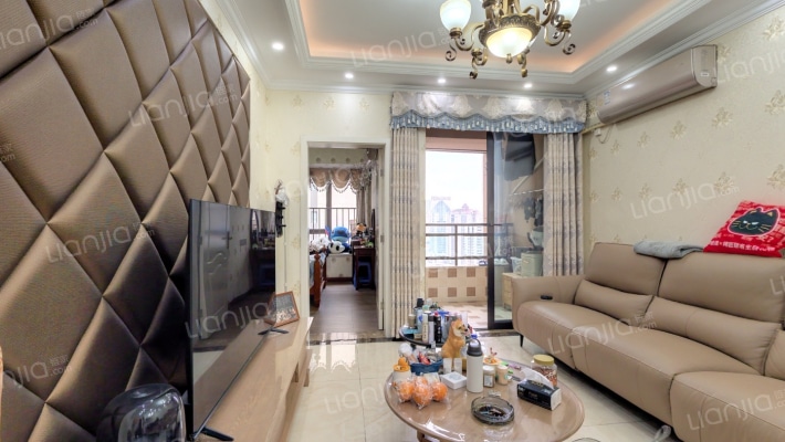 保利花半里玫瑰园二手房实景图