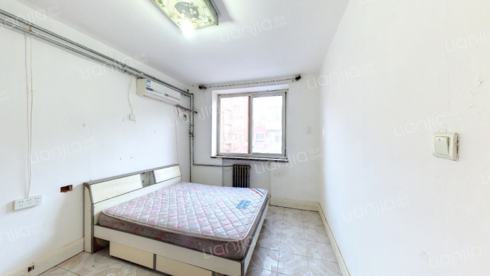 市石棉制品厂宿舍二手房实景图