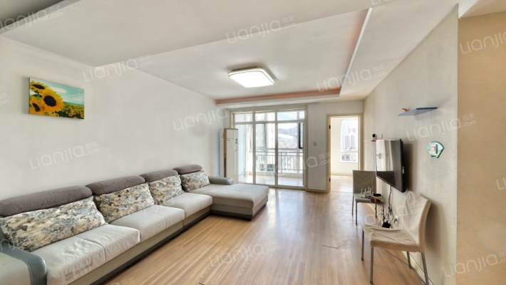 海尔东城国际北区二手房实景图