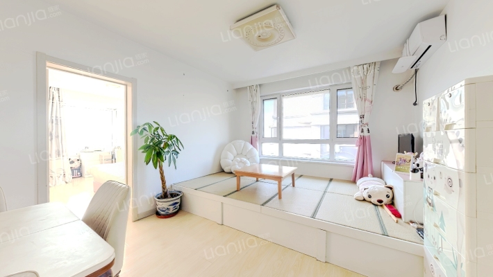 五彩阳光城二期(箐华府)二手房实景图