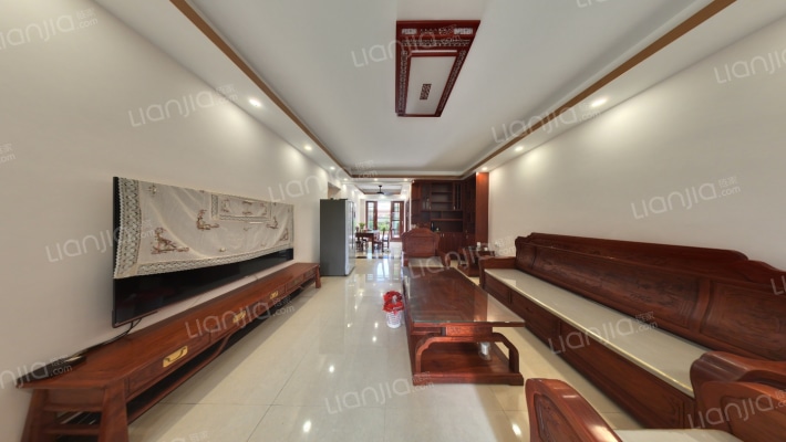 譽港灣花園二手房实景图