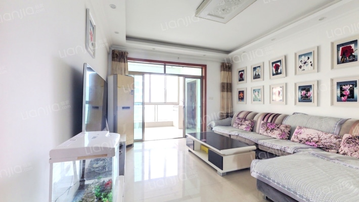 东方丽池二手房实景图