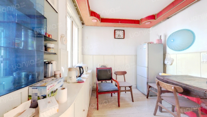 解放新一邨二手房实景图