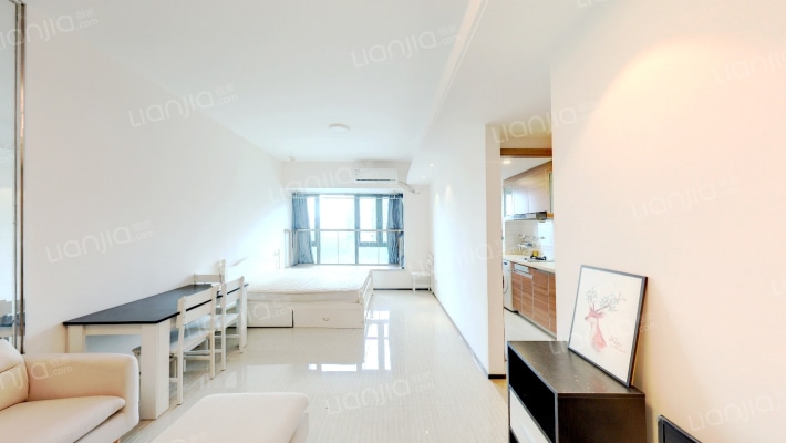 恒大御湖湾C区二手房实景图