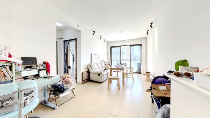 龙光玖誉府二手房实景图