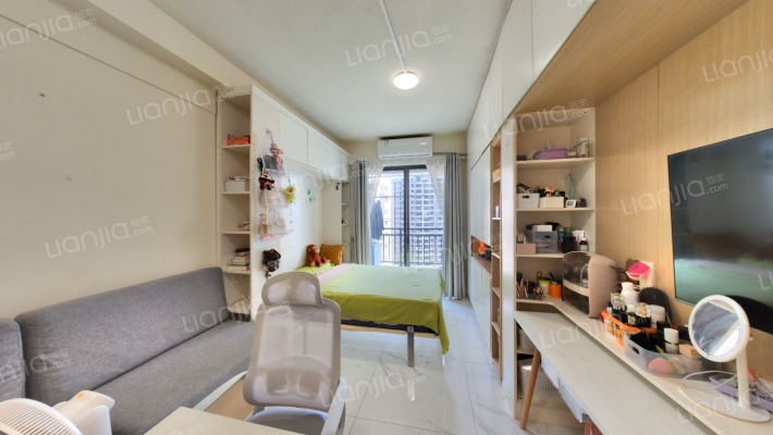 碧桂园·总部新翼广场二手房实景图