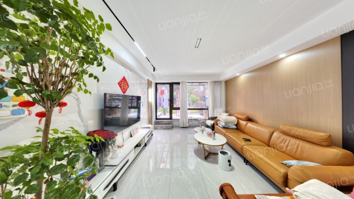 朗臻馨苑二手房实景图