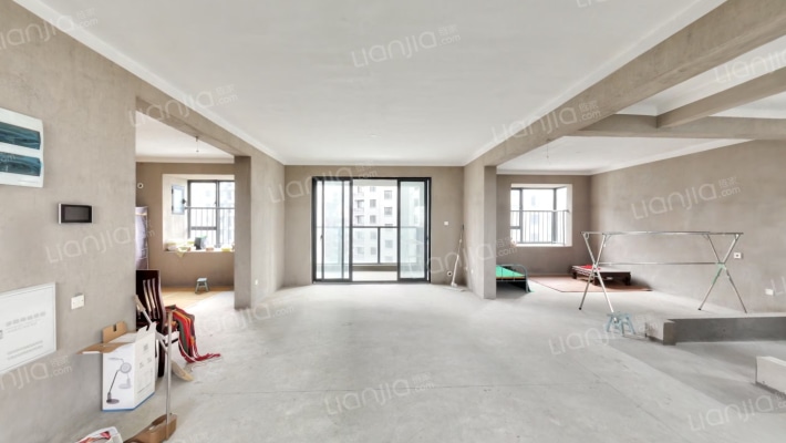 上水华庭二手房实景图