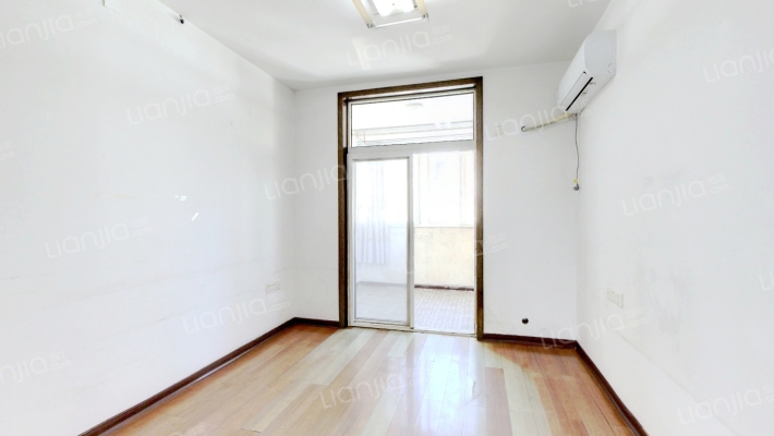 江南庭园二手房实景图