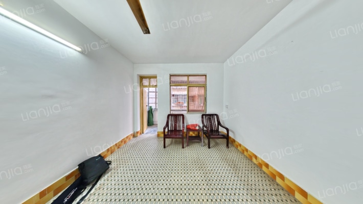 上湖塘街小区二手房实景图