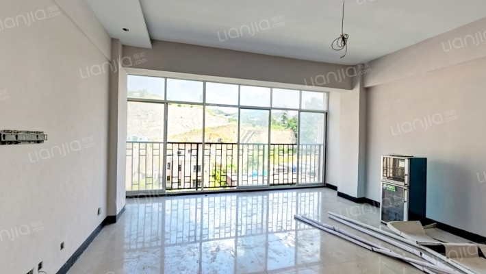 缤纷时代二手房实景图