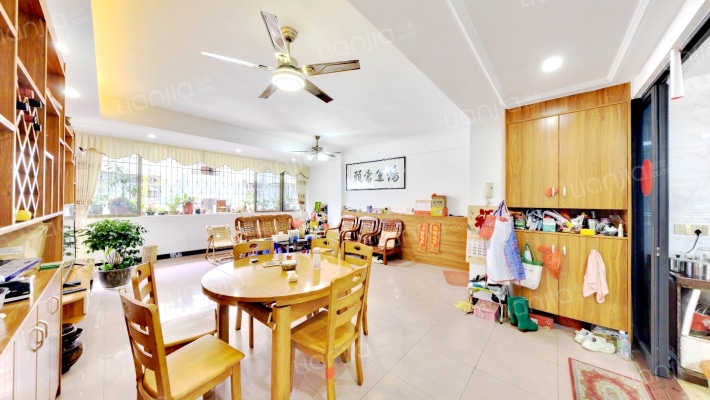 海侨街三巷二手房实景图