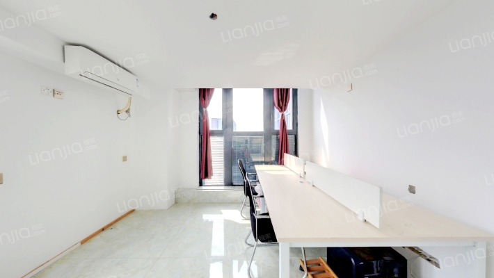 新站广场二手房实景图