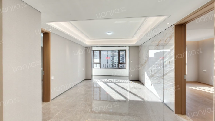 金地卿云台二手房实景图