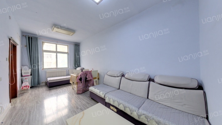 新兴家属院二手房实景图