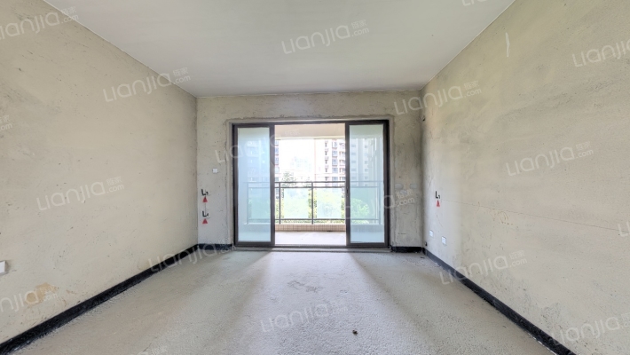 锦龙湾畔三期二手房实景图