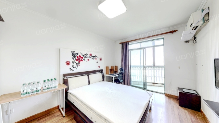 新领地二手房实景图