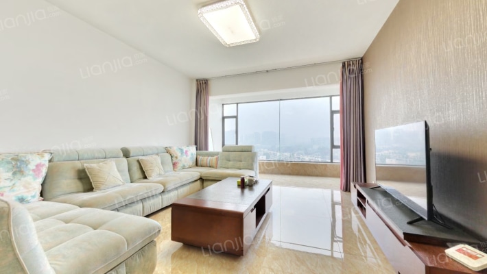 柳城丽江苑二手房实景图