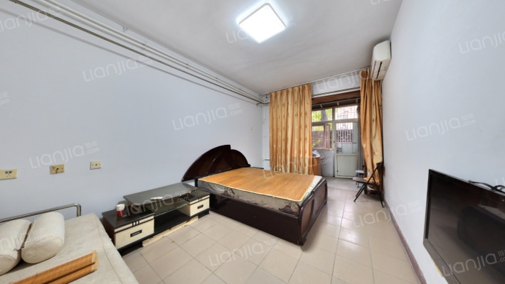 颖河路50号院二手房实景图