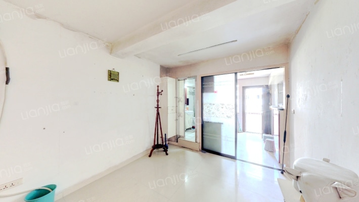 东泉路199弄二手房实景图