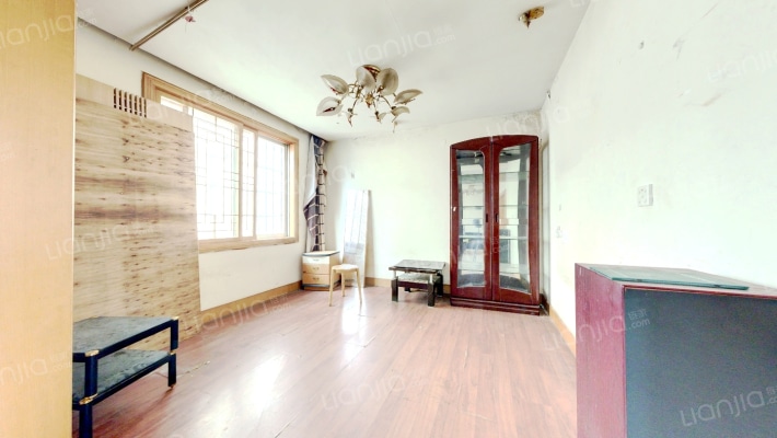 皂井巷16号二手房实景图