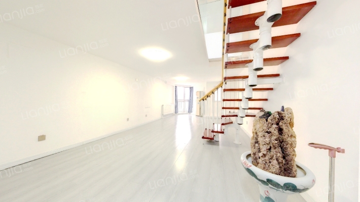 SOHO时代广场二手房实景图