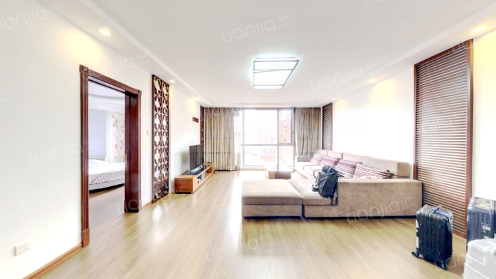 金色莱茵二手房实景图